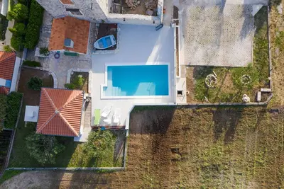 Maison Mia (23491-K1) - Seget Donji
