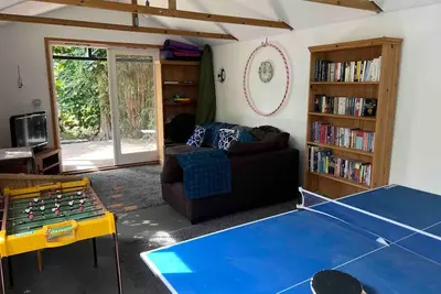Image de Cozy traditional cottage with parking and garden