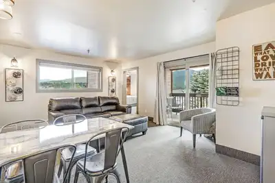 Image de In-Town | 2 Bedroom Suite | Elk Horn Lodge 200