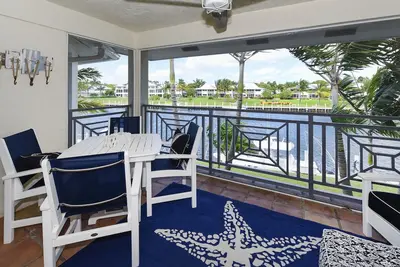 Image de \"Members Only\" Can Rent This 2 Bedroom Waterfront Condo in the Ocean Reef Club.