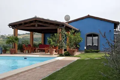 Image de Poggio Montali Nestled among vineyards and olive groves - unit 3