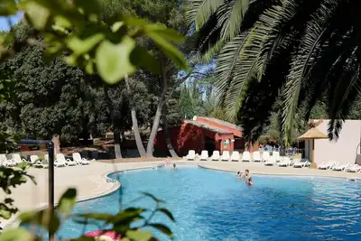 Image de Studio Rustic | Accès Piscine Saisonnière
