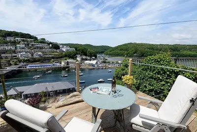 Image de Beautiful house with river views, close to the town centre.