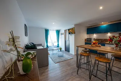 Appartement à 5mn de la plage et du centre-ville - accès Spa, Piscine et Parking