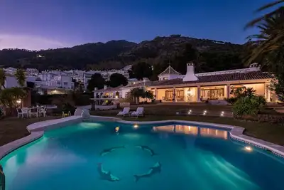 Image de Pure Luxury right in Spain's Prettiest village, Mijas Peublo