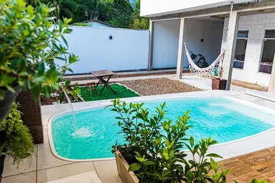 Image de Super New House with Pool & Barbecue