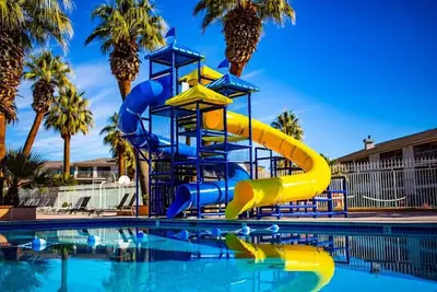 Image de V 19| Gorgeous Townhome! Pool *Hot Tub* Pickleball * Las Palmas Pool Pass