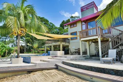 Image de Todorojo Amazing Beach Front Villa with Private Pool.
