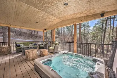 Image de Ruidoso A-Frame Cabin ~ 1 Mi to Grindstone Lake!