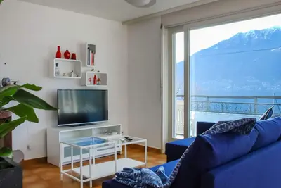Image de Agréable appartement avec climatisation, Wifi, Tv, patio, animaux admis, vue panoramique et parking