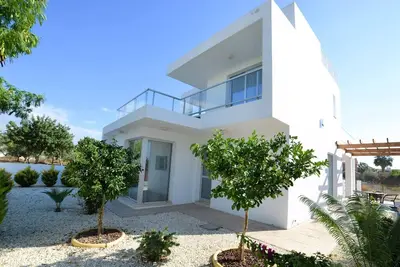 Image de Villa de luxe à Coral Bay | Villa Coral Bay 10 | Villa 3 chambres | Vues sur la mer | Piscine privée