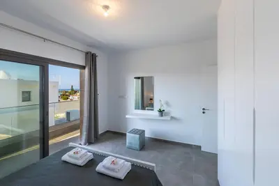 Superbe Villa Coral Bay | Villa Marlene | 3 chambres | Piscine privée | Vue sur la mer