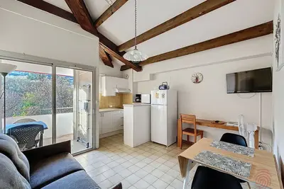Image de Bel F2 avec terrasse à 650m des Thermes de Lamalou, animaux acceptés, Wifi, proche golf et randonnées