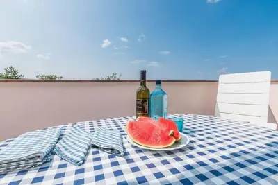 Image de Appartement de vacances Klimno pour 1 - 4 personnes avec 1 chambre à coucher - Maison jumelée