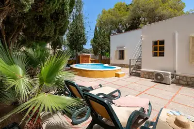 Image de Villa Minerva, 8 personnes, barbecue et piscine privée, Alcudia.