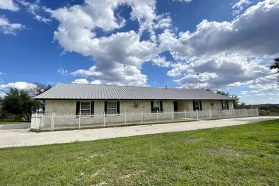 Image de 5 Bedroom Ranch house at Sunset Ranch near Medina Lake - 12 ppl max