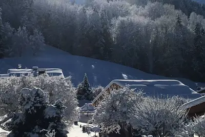Image de Coup de coeur! Cocon Mégevan, vue panoramique montagne, proche des pistes.