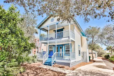Image de Winter Specials! Heart of Destin! Walk to Beach/Shopping! Bikes.