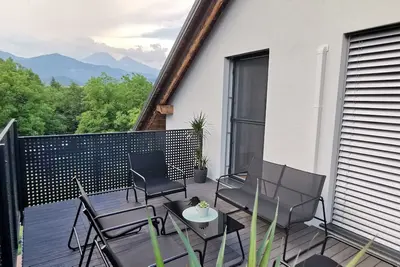 Apartma mansarda-Appartement-Appartement-Douche-Vue sur Montagne