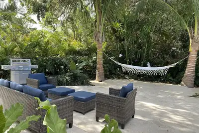 Image de Tropical Getaway 4 miles from Beach