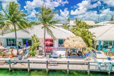 Image de Tropical Breezes in Key Colony Beach