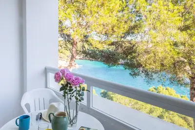 Image de Apartment mit 3 Schlafzimmern an der Cala Ferrera