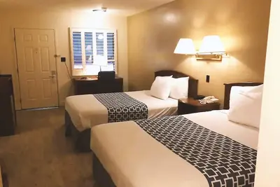 Image de Coratel Inn & Suites By Jasper McCook - Standard 2 Queen Bed Ns