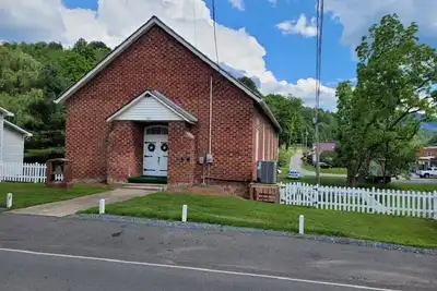 Image de Historic Church Building Converted to a Home