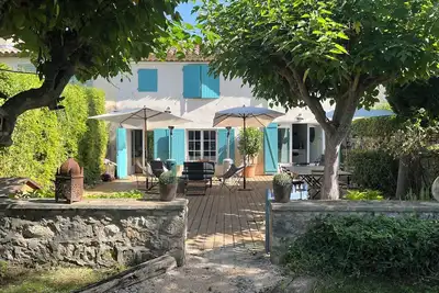 Image de Corps de ferme à Puyricard refait à neuf, à 10 mn du centre d'Aix en Provence