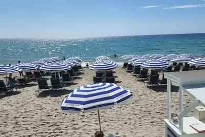 Image de 2br 2ba Amazing Newly Reno Beachfront Apt W/Beach View