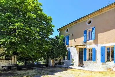 Image de Maison acceptant les animaux Ă .