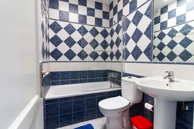 Image de House with own terrace. Sun all day. Nearby services, atractions, beach, bus
