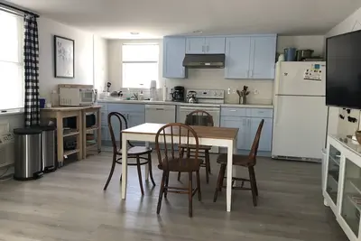 Image de Oceanblock & Downtown Bethany - 1 bed/1. 5 bathroom with Outdoor Space and Grill
