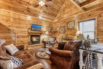 Image de Relaxing family retreat | Hot tub, 2br+Loft