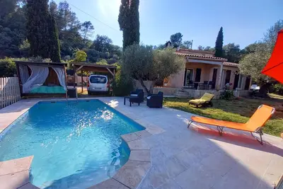 Image de Provencal villa with swimming pool, fully air-conditioned