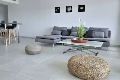 Image de Le triangle d'or/Appartement 6 pers/Mer/Standing/Climatisé/Grande terrasse