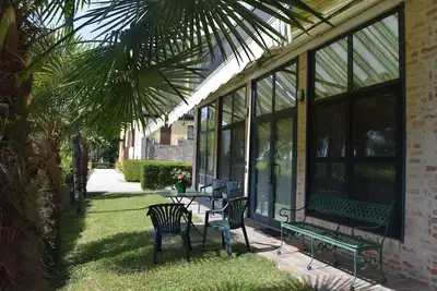 Detached apartment in ancient greenhouse near Padua
