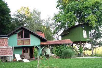 Image de La Cabane dans les arbres de contes de fées Ramona et la Maison en bois