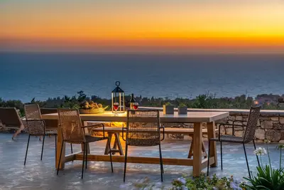 Image de Blue Horizon-Retro Villa private pool great view