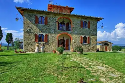 Image de Maison de vacances Lucignano pour 3 - 9 personnes avec 5 chambres Ă coucher - Maison de vacances