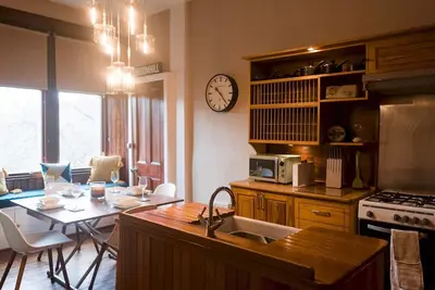 Image de Pass the Keys | Beautiful, traditional 2 bed flat with free parking