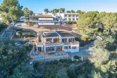 Image de Sa Trona Beach House holiday getaway with views of Cala Santanyí just steps from the beach