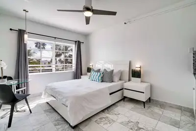 Image de Best location by the Beach! Free WiFi - Tv - All amenities