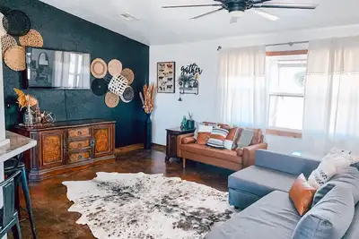 Image de The Highland Hideout- 2 Bed\/ 2 Bath\/ Sleeps 5\/ Firepit