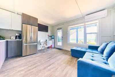 Image de Suite 208: Beautiful 1-Bedroom Beachfront Suite