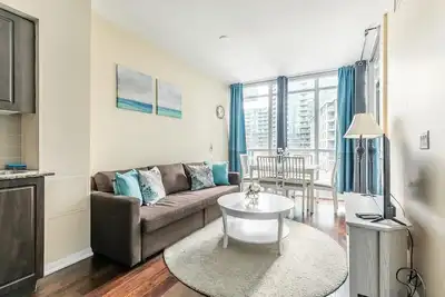 Image de Globalstay. Modern Bright 1Br+Den Unit in Downtown