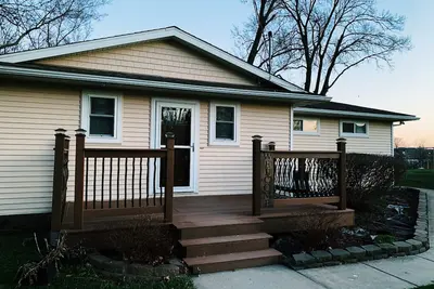 Image de River Front House