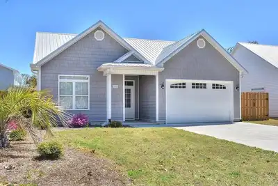 Image de New Construction 3 Bedroom/ 2 Bath home - Dog Friendly, Sleeps 7
