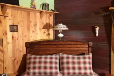 Image de Mountain Peaks Inn, Elkhorn Mountain Suite, Downtown Hill City