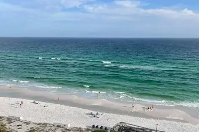 Image de Newly Renovated! Beautiful Destin Beachfront Condo With Breathtaking Views!